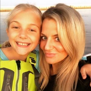 Meet your Posher, Angel